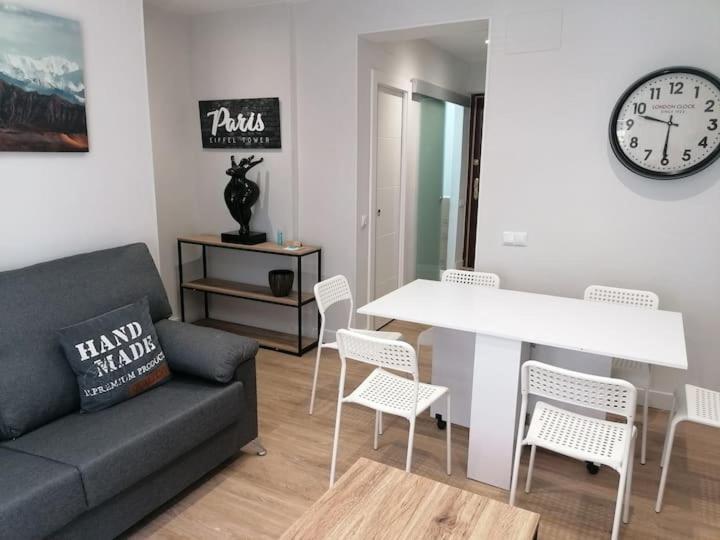 Pisazo En Pleno Centro!! Apartment Сантандер Екстериор снимка